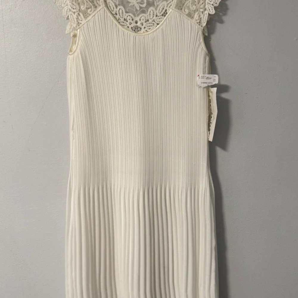 Amanda‎ Lane Ivory Pleated Lace Cap Sleeve Shift Dress Size 4 New With Tags VTG